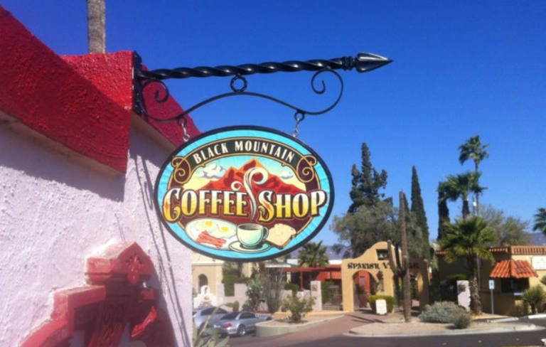 Black Mountain Coffe Shop Cafe3 768x488